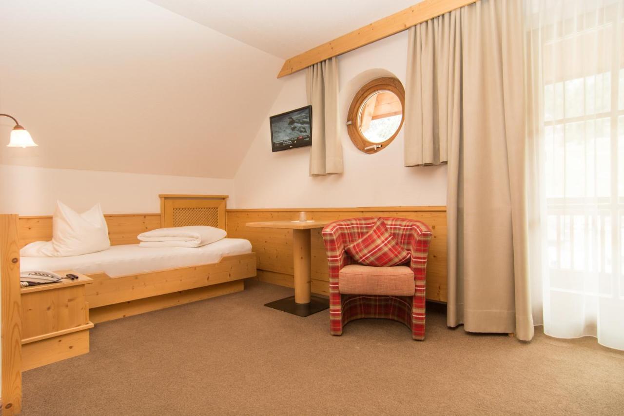 Hotel Montana Ischgl Extérieur photo